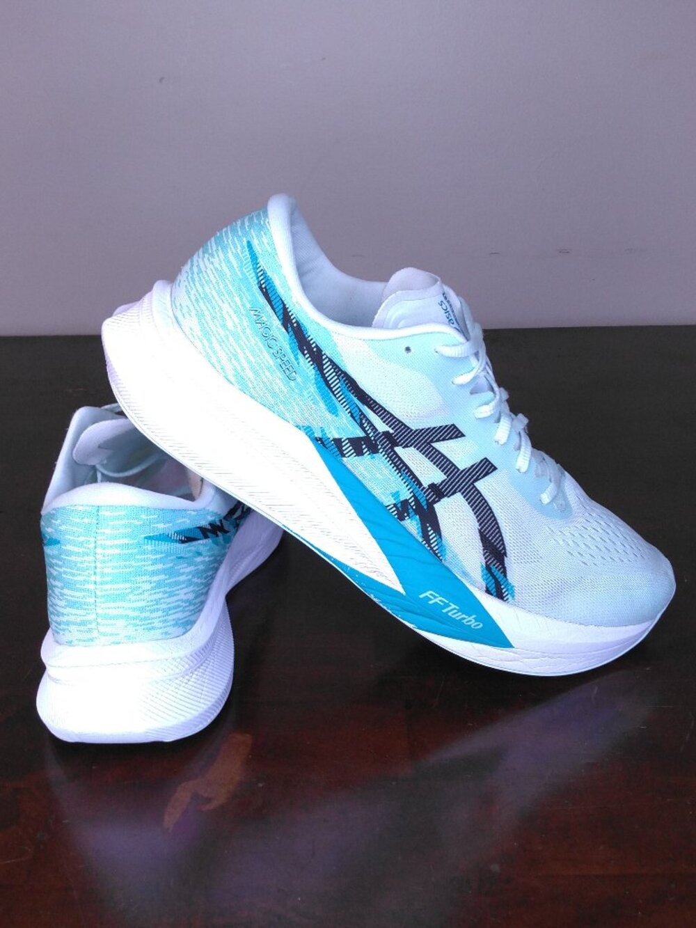 ASICS Magic Speed 4 Shoes Mens SIZE 13 1011B875-401 Soothing Sea Green Black RUN